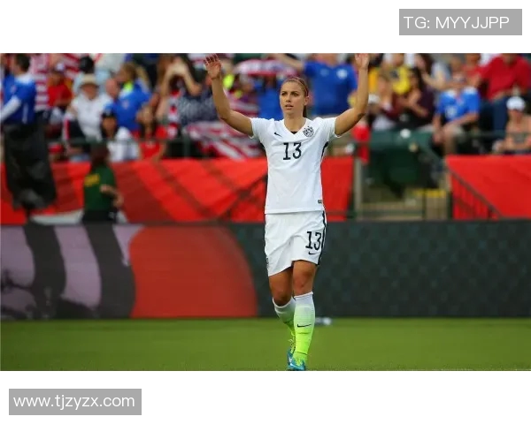 摩根烫足球球星:从绿茵场上的风采到场外影响力的全方位解析 摩根烫足球球星:从绿茵场上的风采到场外影响力的全方位解析